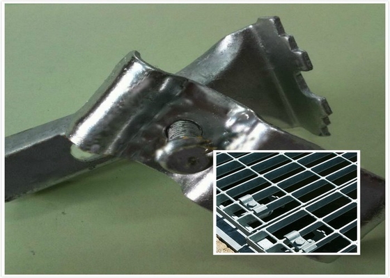 China Stainless Steel Bar Grating Clips , End Plate Welding Bar Grating Fasteners supplier