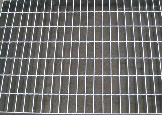 China Twisted Bar Stainless Steel Floor Grating , ISO9001 Industrial Floor Grates supplier