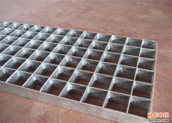 China Pressure Locked Metal Galvanised Grating Silver Electroforged Flat Bar supplier