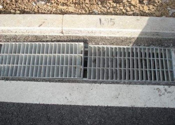 China Black / Silver Steel Grating Drain Cover 3mm / 5mm / Custom Thickness supplier