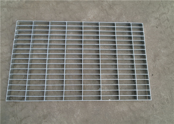 China Hot Dipped Galvanized Pressure Locked Grating , Heavy Duty Metal Floor Grates supplier