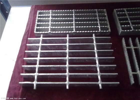 China Steel Grid Serrated Steel Grating Durable Twisted Bar Anti Corrosion supplier