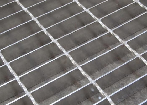 Professional Galvanized Steel Grating Support Custom 1 - 12m Length supplier