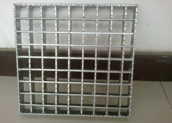 Building Materials Serrated Steel Grating Pressure Locked / Welded supplier