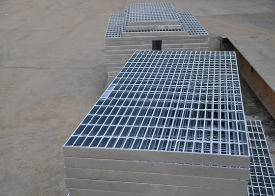 Pressed Locked Steel Grating for Safe Stair Treads Grating Fence for Security supplier