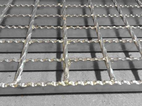 Building Materials Galvanized Metal Steel Bar Grating with Fixing Clips for Municipal Projects supplier