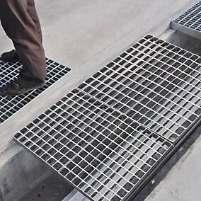 Anti-Pry Steel Grating Drain Cover with Customizable Size and High Strength for Secure Drainage