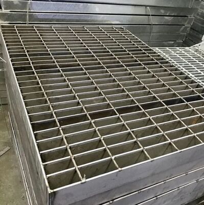 Stainless Steel Serrated Bar Grating with 19W4 for Heavy Duty Walkway and Drainage