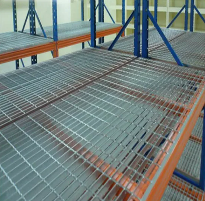 Hot DIP Galvanized Steel Grating with 25 x 5 x 3 I Bar Type and 30mm Bearing Bar Pitch for Heavy Duty Platforms