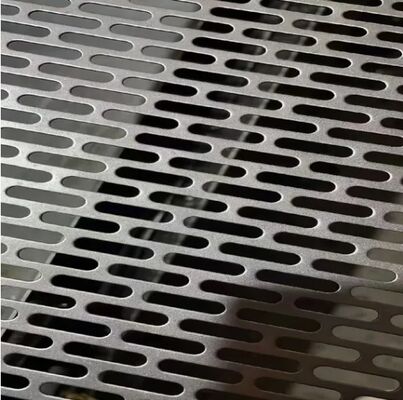 Diamond Pattern Stainless Steel Galvanized Perforated Metal Sheet for Safety Grating and Decoration