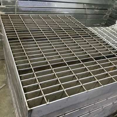 Galvanized Steel Grating with 15-60mm Bearing Bar Pitch and Perforated Drain Design for Optimal Airflow