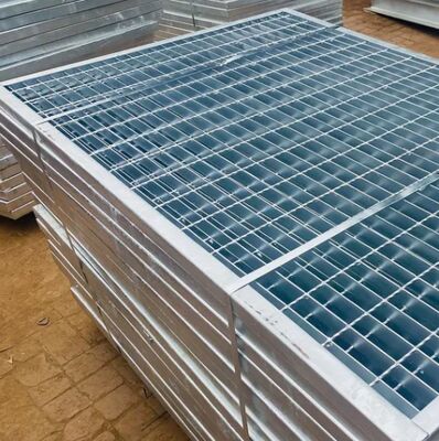 Hot Dip Galvanized Steel Bar Grating with Customizable Sizes and Anti-Rust Properties for Municipal Projects