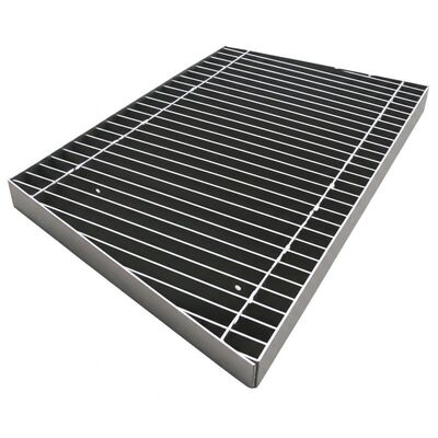 Hot Dipped Galvanized Steel Bar Grating Stair Tread for Heavy Load Bearing with Customizable Sizes