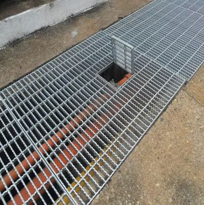 Heavy Duty Anti-Sliding Steel Grating Drain Cover with Acid/Alkali Resisting Properties for Outdoor Usage