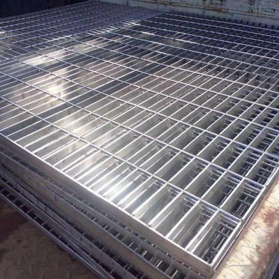 Welded Stainless Steel Bar Grating for Sanitary and Corrosion Resistant Environments