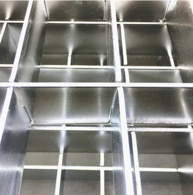 Anti Slip Galvanized Steel Grating with 100mm Cross Bar Pitch for Industrial Flooring