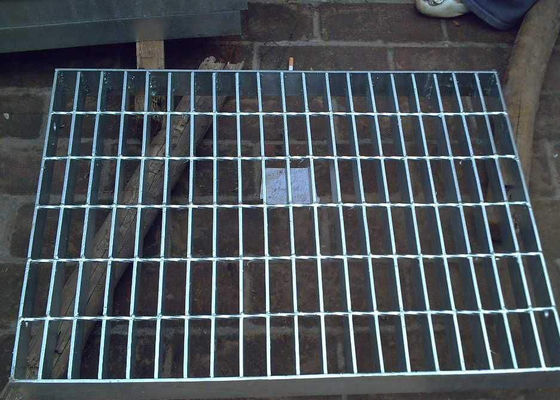 Galvanized Steel Grating Drain Cover With Angle Frame Urban Road / Square Suit