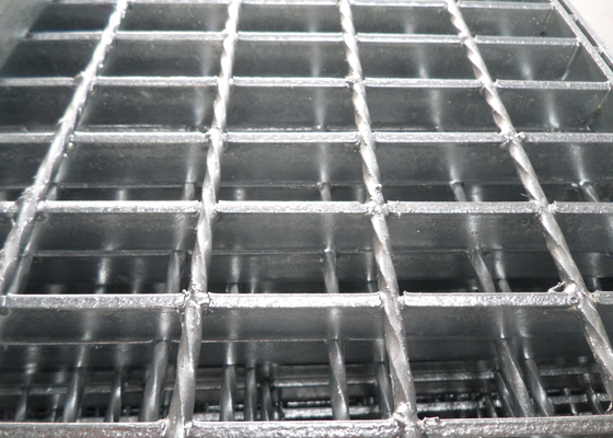 8mm x 8mm Twisted Bar Heavy Duty Steel Grating Heavy Load Expanded Metal Grating